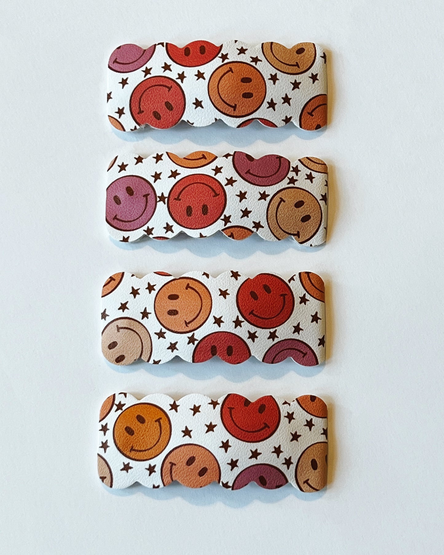 Cheer Up Scalloped Hair Clip